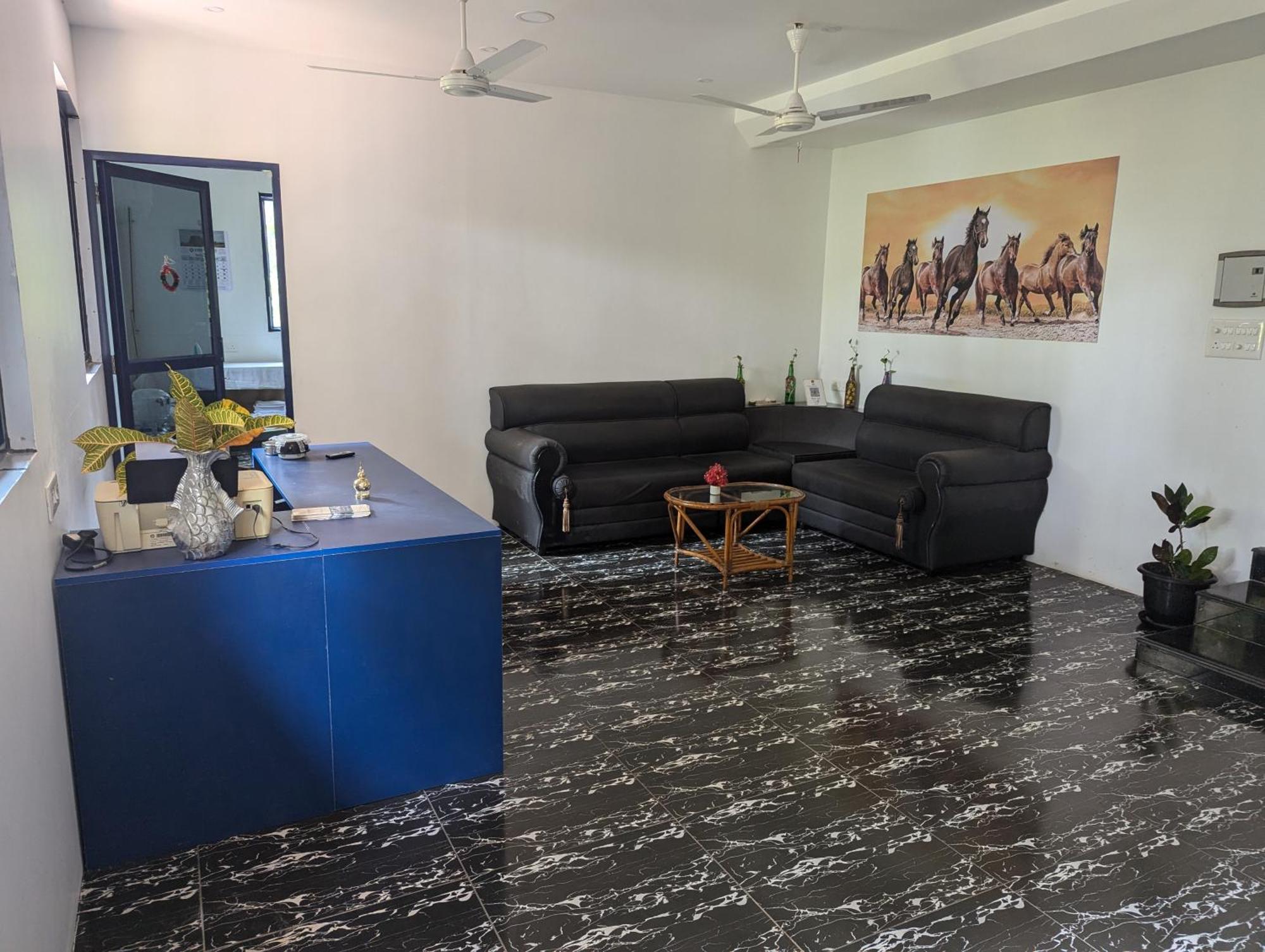 Indeevaram Apartments Kovalam Dış mekan fotoğraf
