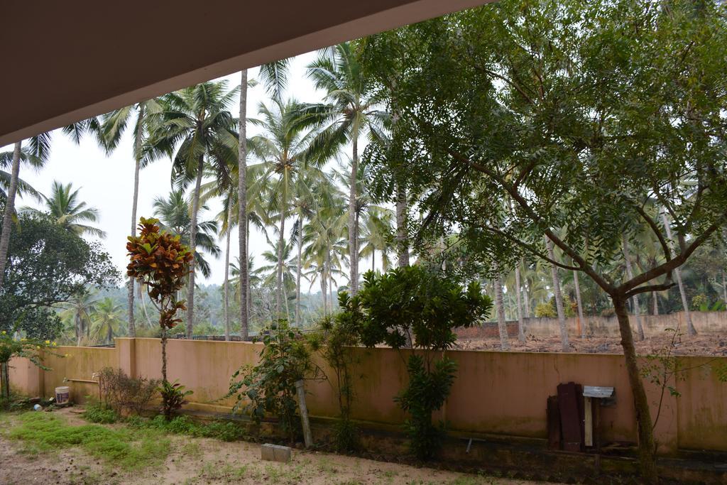 Indeevaram Apartments Kovalam Oda fotoğraf